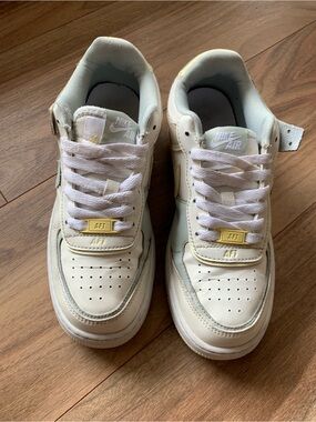 Nike Air Force 1 Shadow Coconut Milk Jade Ice DR7883-101 Women Size 7.5